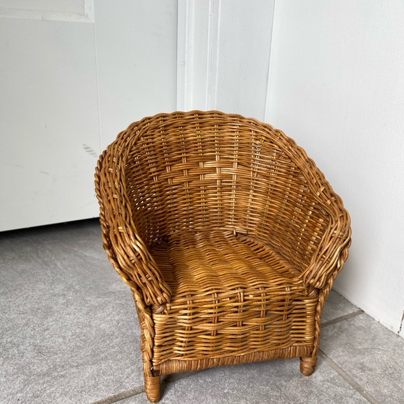 Wicker plant chair - Picture 3 of 4